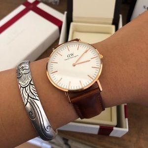 Daniel Wellington watch *NEEDS BATTERY*